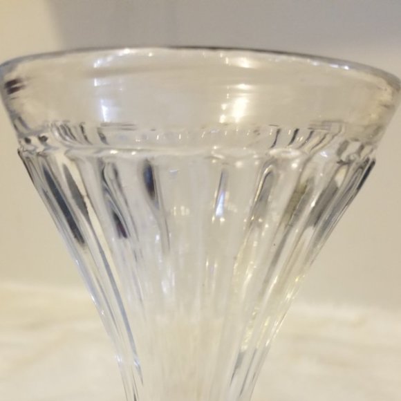 Hand Blown Thick Glass Tall Vase Vintage - Picture 3 of 8